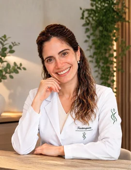 Dra. Raphaela Macchi Fisioterapeuta Clínica Caetano Marchesini